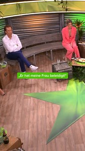 Donnerwetter zwischen Jürgen und Jörg! Können wir bitte noch mehr Champagner haben? 🍾😅 Das große Wiedersehen jetzt bei RTL schauen oder jederzeit auf RTL streamen. #IBES #Dschungelcamp #DasNachspiel #RTL #RTLPlus #JörgDahlmann #JürgenHingsen | Ich bin ein Star - Holt mich hier raus!