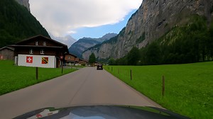 Driving Grindelwald to Lauterbrunnen