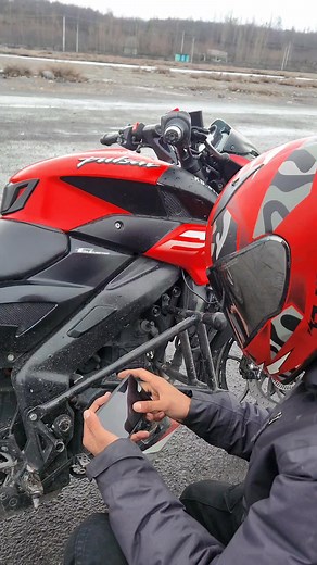 762K views · 10K reactions | Yt tutorials Ns200 lovers always #reelsforyou #reelsindia #reelstrending #ʀᴇᴇʟsᴠɪᴅᴇᴏ #re #elfeelit #reelfeelit #trendingreels #reelsviralvideo #reelskarofeelkaro #reelsviral #reelsinstagram | Kb Stunts | Facebook