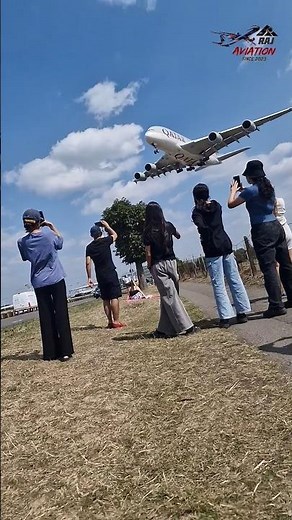 We were not ready for this one!😳 Qatar Airbus A380 🇶🇦✈️👑. #qatarairways #airbusa380 #shorts