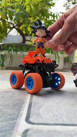 Goku jumps into the car !!!#animeedit #dragonball #dbzanimation