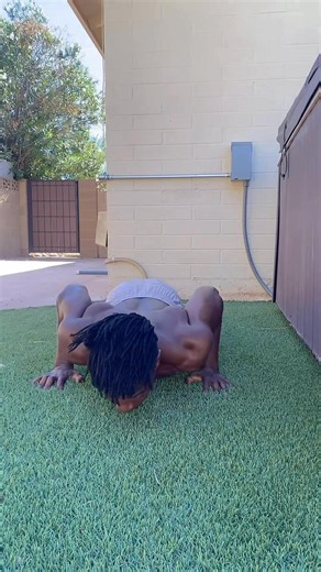 Other push-up challenge💪🔥 let’s do it! #pushupchallenge #StayFitStayStrong @Coach Wingue. | Thomas Kazungu