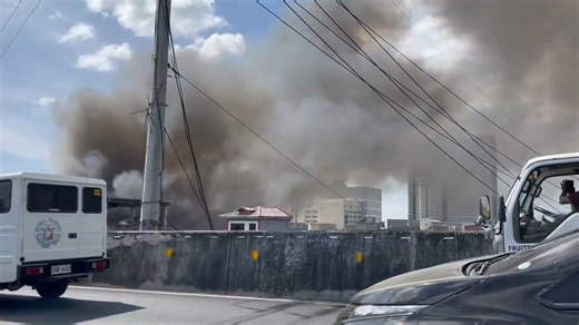 34K views · 268 reactions | WATCH: Tanaw mula sa Skyway ang sunog na sumiklab sa isang residential area sa Sta. Mesa, Manila ngayong Miyerkoles ng umaga. Nasa ikalawang alarma na ang sunog. | via Hana Bordey, Manny Vargas/DZBB/ GMA Integrated News Abangan ang detalye sa www.gmanews.tv. | GMA News | Facebook
