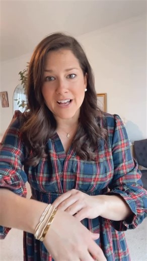 Catholic Mom Life | Comment DRESS to get the link to this beautiful plaid Christmas dress! #catholicmom #christmasdress #christmasplaiddress | Instagram