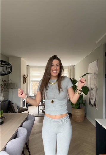 Basic Essentials mega zacht, comfy en niet doorschijnend nu 20% korting. FELINE10 voor 10% op de basics 🤍 @colourfulrebel.com