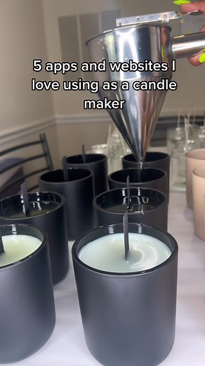 Top 5 Essential Websites and Apps for Candle Makers