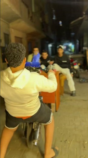 ياحووووستي حد يوقف الموتسيكل دا😂😂