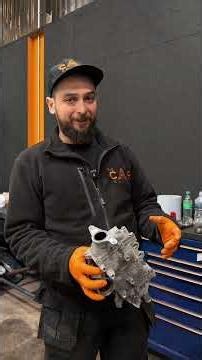 Why do the Land Rover EGR coolers fail? 🤔#landrover #jaguar #jlr #mechanic #ingenium