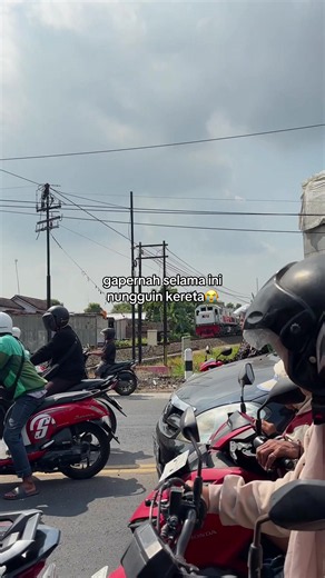 Kenapa Kereta Jalan Pelan Saat Temu Manten Adat Jawa?