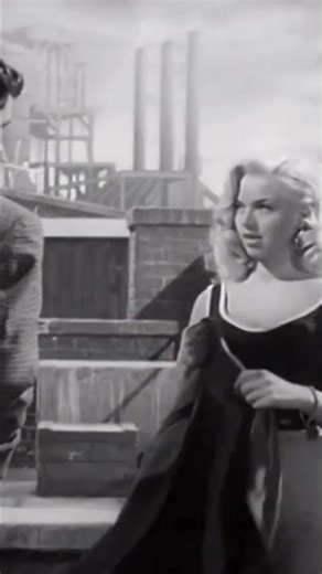 She Was Britain’s Most Dangerous Blonde… Hollywood Wasn’t Ready 😮‍🔥 #hollywoodflashback