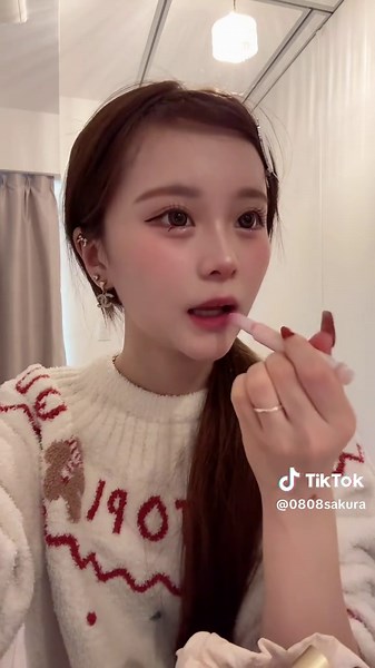 久しぶりのメイク動画: 桜月のあの魅力を引き出す