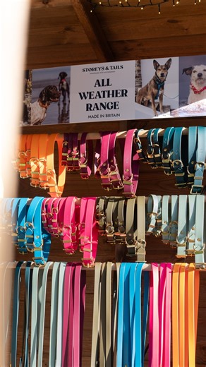 Are you a dog lover? You'll want to seek out Storeys & Tails at this year’s market 🐾 This Devon-based family business has spent more than a decade perfecting the art of handcrafted pet accessories, including beautifully made leather collars and all-weather biothane harnesses. Every piece is created with care, character and a genuine love for dogs, making it the perfect stop for those who believe pets deserve something special this Christmas. Find out more > https://exetercathedralchristmasmarke