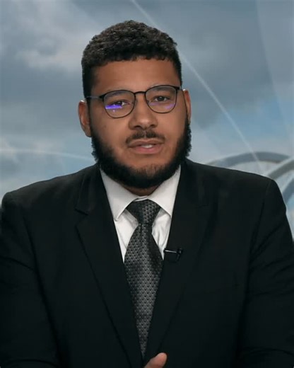 WQAD News 8 on Instagram: "For the first time ever, ABC's iconic countdown to the new year will include a countdown in Central Time, and that will be hosted in Chicago."