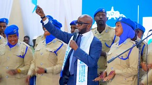 38K views · 1.8K reactions | Heestii Iskalaaji u qaaday madaxweynaha JSF oo dhamaystiran waa tanaa. @highlight Ali Abdi Du'alle | Ali Abdi Du'alle | Facebook