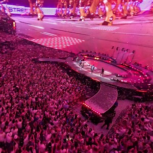 10K reactions · 527 comments | 7 MORE SHOWS ADDED – DEC 26, 27, 28, 30, 31 + JAN 2 & 3! Don’t miss your chance to see us live at Sphere! Sign up now for presale access + travel package info.  | Backstreet Boys | Facebook