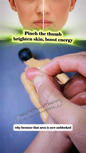 Taichi healingg on Instagram: "🌿 Thumb Massage: The Simple Habit That Boosts Energy & Brightens Your Skin Gently squeezing and massaging your thumb for a few minutes a day can help stimulate circulation, awaken your body’s energy flow, and support naturally glowing skin. A small daily habit, but the benefits can be felt from the inside out ✨ Your body has powerful healing points—learn to listen to it. #ThumbMassage #NaturalWellness #EnergyBoost #GlowingSkin #HolisticHealth SelfHealing Da