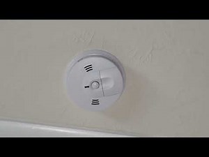 House smoke alarm/detector test 10/7/22