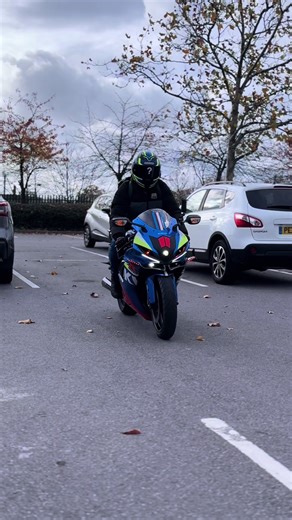 Sometime Short Track😉with beautiful background🥰#uklife #motogbbikers #motorcycle #superbike