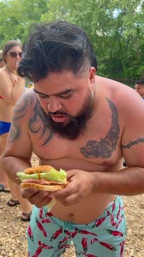 Memorial Day fun 🍻🥪 Like, share & salud 🍻 | The Drunken Migos