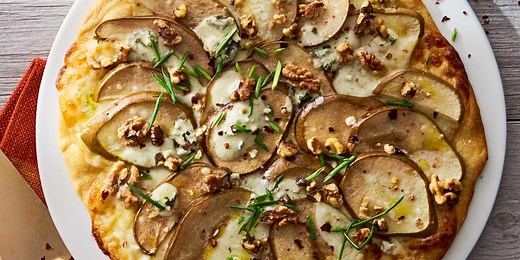 Pear and Gorgonzola Cheese Pizza