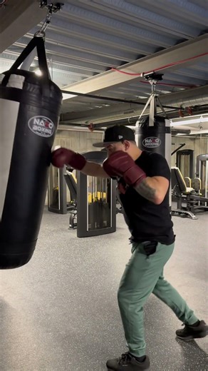 Try This Boxing Circuit 🥊 3 Combos, 3 Minutes