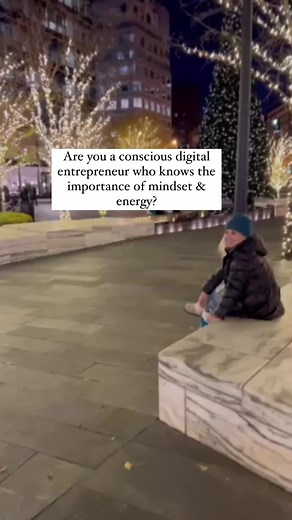 2.7K views · 28 reactions | The new Abundance Code Master Resell rights is here! New branding, over 25 new lessons including Faceless marketing & ChatGPT, new lower price! Now is the time to start your digital marketing journey! Comment FREEDOM & I’ll send over the deets!! #digitalmarketingforbeginners #howtomakemoneyonlineforbeginners #sidehustlesformoms | Meagan DeSart | Facebook