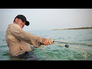 PÊCHE AVEC LES LOCAUX EN AFRIQUE DE L'OUEST - Cyril Chauquet