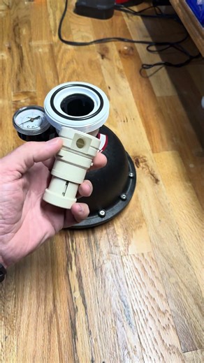 Old school infloor cleaning & circulation system. #caretakerinfloor #theinfloorguy