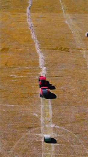 5699: Mechanized hay baling filmed in Chinese field