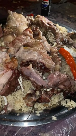 Ahmed cooks on Instagram‎: "حنيذ #cooking#حنيذ#رز #لحم"‎