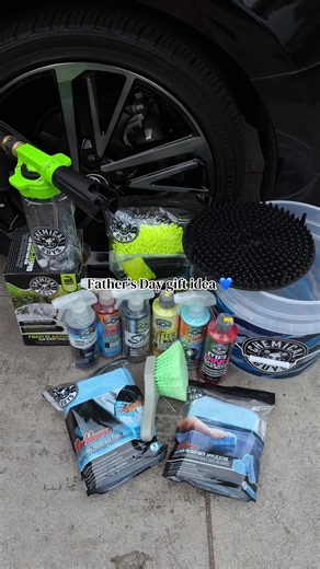 Chemical Guys Car Wash Kit review: Best at-home car wash bundle