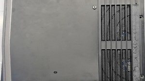 戴尔Dell电脑维修外星人笔记本换键盘Alienware 13R2清灰除尘更换导热硅脂