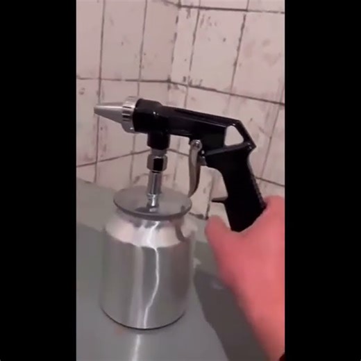 Pneumatic Sandblasting Gun, Small High-Pressure Sand Blaster for Rust Removal and Decontamination