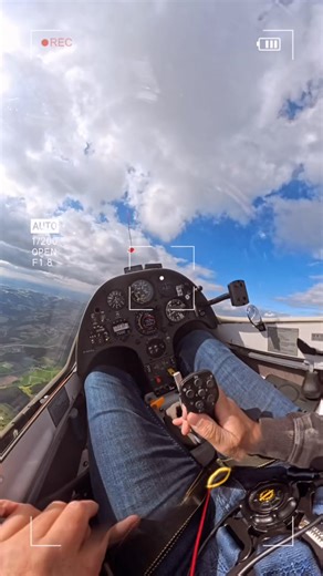 31K views · 591 reactions | Gliding in the Duo Discus feels like pure magic. Riding invisible lift, circling with the clouds, and letting the silence do the talking. Nothing compares to the freedom of soaring! Thanks to Günter Weixlbaumer for sharing this incredible sky adventure. #soaring #duodiscus #pilotlife #gliding #sailplane | Glider Airstrip | Facebook