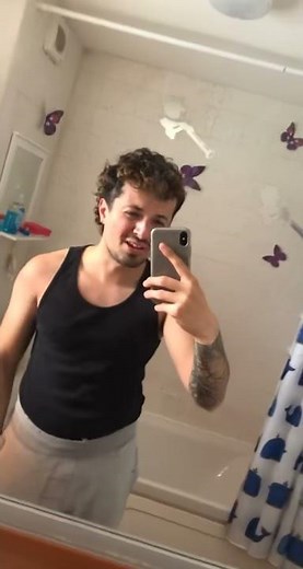 Bodybuilding what a 14 inch bicep looks like.