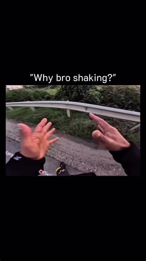 𝙈𝙪𝙣𝙣𝙖 𝙈𝙖𝙙𝙞𝙨𝙤𝙣 | #🎂要怎麼不經意的讓另一一半看到這篇文👀 儀式感滿滿🈵🔜蛋糕小熊蠟燭旋轉褸盒🕯️ 嘿~閉上眼睛～許個願吧✨ 希望你的願望會實現 （偷偷按下機關）有我幫你準備的小驚喜唷 ⚠️ 商品是蛋糕小熊機關盒 沒有附戒指💍禮物要自己準備唷 流行周邊好物推薦搜尋 ✨ 玩具公仔搜尋🔍... | Instagram