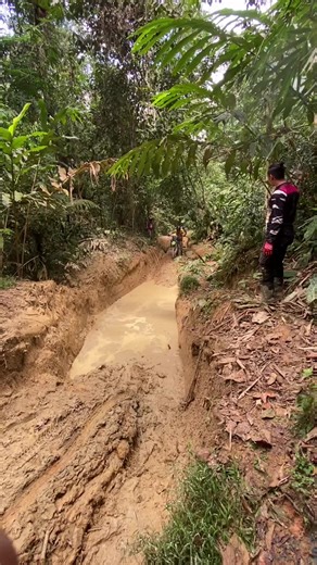 Discover Wild Camping Adventures with Enduro Bike Rides