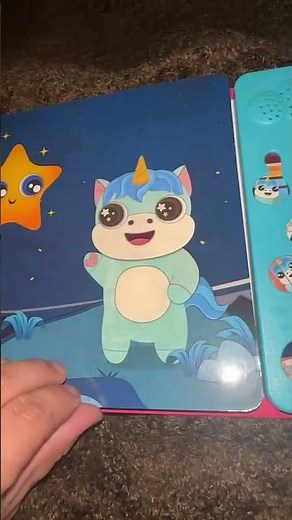 This Bilingual Book Makes Learning English So Easy for Kids!