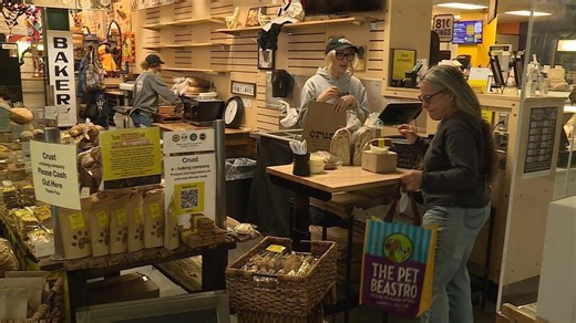 Exploring Michigan: Flint Farmers' Market