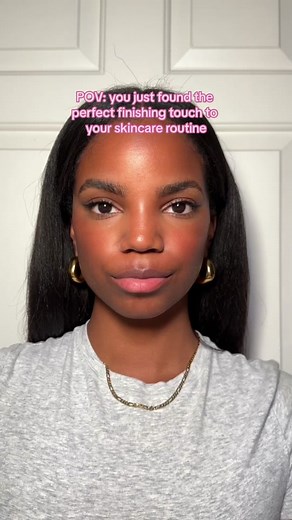 Mineral SPF Powder Brush: the finishing touch to any look for any occasion! Available on @Amazon. #hawaiiantropic #amazonfinds #spf #sunscreen #hack #skincare #suncare #foryou #fyp @taylor