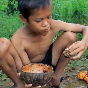 777K views · 6K reactions | Food in Jungle Cook and Eat Delicious Chicken Eggs for Survival - Jungle Foodie If you our cooking recipe, please help follow our page, thanks in advance. | Junglefoodie | Facebook