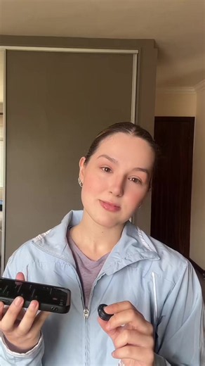 Meu Deus gente… vamos valorizar os clientes que gastam dinheiro com você né. Não é possível que ainda existam lojas que não preparam bem os funcionários por situações assim.