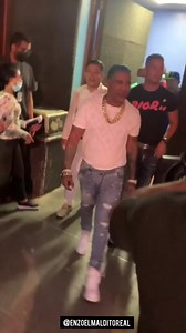 2M views · 937 shares | La entrada en Telemicrohd Omega El Fuerte Versace | Omega El Fuerte | Facebook