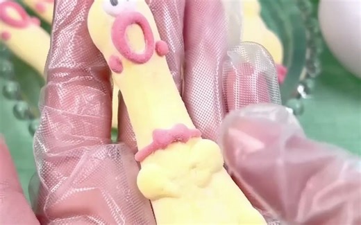 呜呼！我用棉花糖做了那只叽叽喳喳的小鸡“Shrilling Chicken”的棉花糖