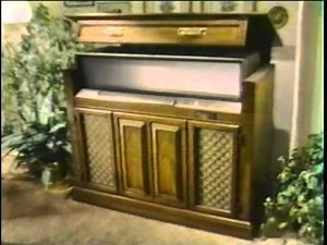 Zenith Commercial for Big Screen TV - 1983