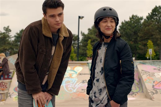 Who plays Tris on 'Ginny & Georgia' Season 3? Meet Noah Lamanna