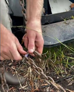 12 reactions | So we’ve been getting a lot of questions in regards to the load-rating on our carabiners…well…here’s your answer  www.KeyBar.us #keybar #keyvice #carabiner #towing #treehauling #madeintheusa #americanmade #keepittogether #stopthenoise | KeyBar | Facebook