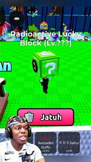 ESCAPE TSUNAMI RADIOACTIVE 🌊😱 #roblox