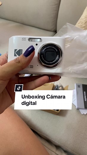 In my digital cam era🥹 El dupe de la canon g7x mark ii #Kodak #camera #unboxing #kodakpixprofz45 @Kodak Europe