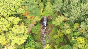 Munising Falls Munising, MI 10/11/23 #FallColors #waterfalls #puremichigan #munising #upperpeninsula #picturedrocks | Head in the Clouds Photography